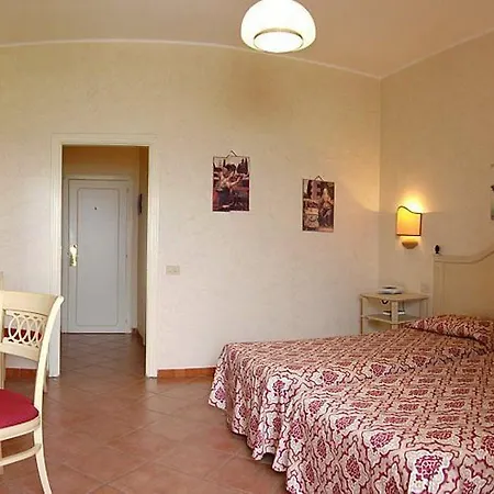 Szálloda Santa Lucia Le Sabbie D'oro 4*