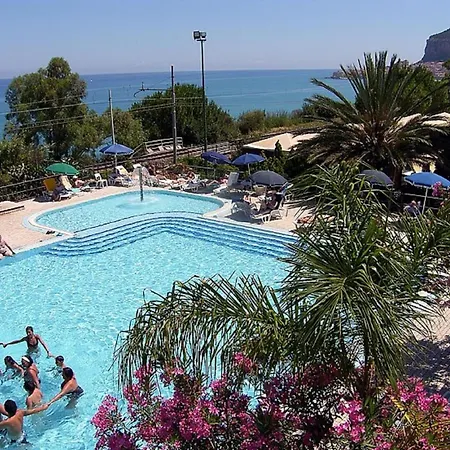 Santa Lucia Le Sabbie D'oro 4* Cefalú