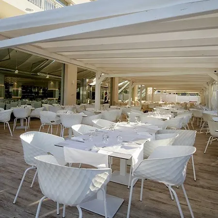 Szálloda Santa Lucia Le Sabbie D'oro 4*