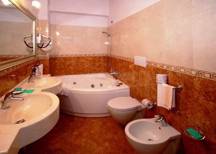 Santa Lucia Le Sabbie D'oro Отель Чефалу