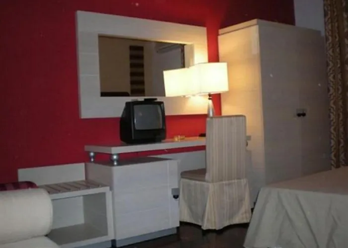 Santa Lucia Le Sabbie D'oro 4*