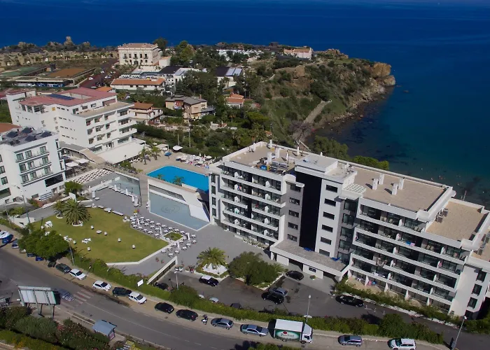 Santa Lucia Le Sabbie D'oro Отель