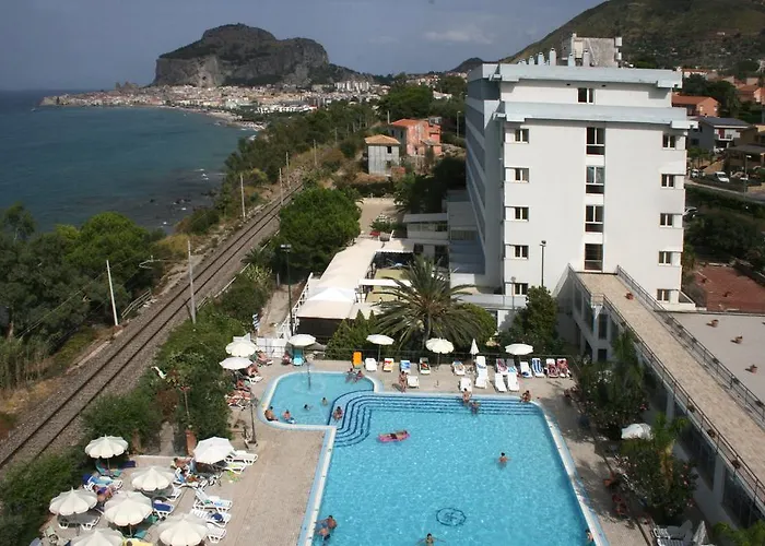 Santa Lucia Le Sabbie D'oro Отель