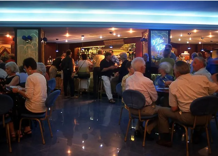 Отель Santa Lucia Le Sabbie D'oro Чефалу