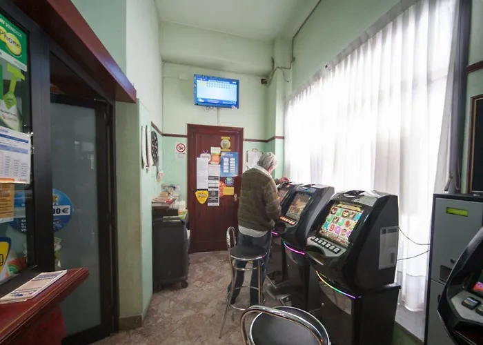 Santa Lucia Le Sabbie D'oro Чефалу