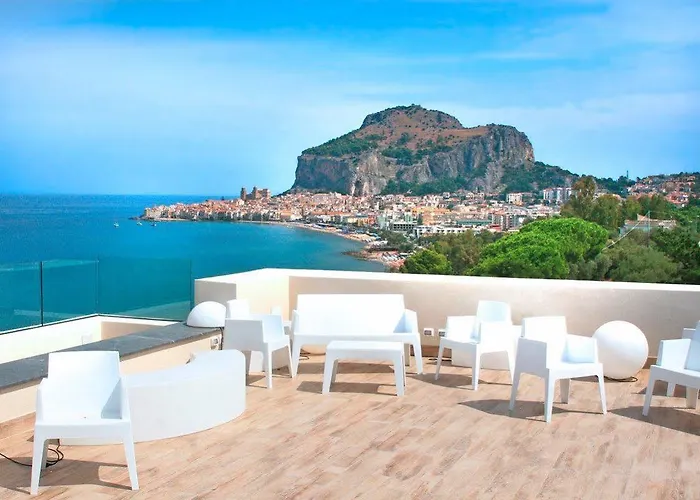 Santa Lucia Le Sabbie D'oro Чефалу