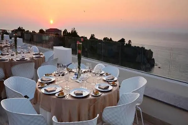 Отель Santa Lucia Le Sabbie D'oro 4*