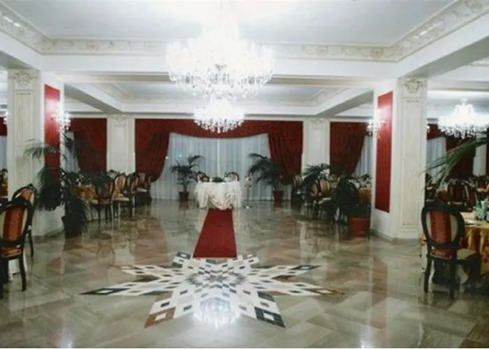 Santa Lucia Le Sabbie D'oro Чефалу