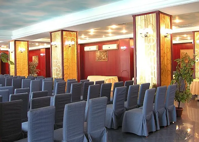 Отель Santa Lucia Le Sabbie D'oro